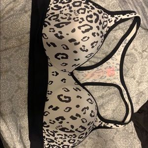 PINK yoga sports bra/small